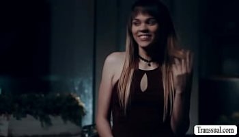 kandice mompov