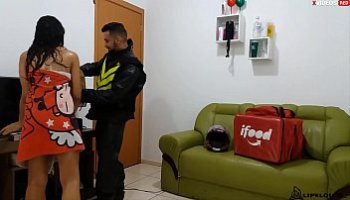 nikita bellucci streaming