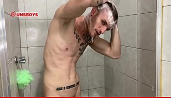 cfnm dickflash