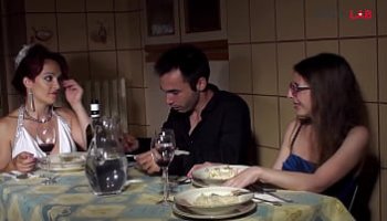 tette grandi tube vide