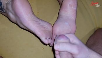 pamela anderson gets fuck