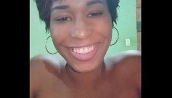 novinha chupando tudo