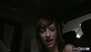 eating cougar pussy