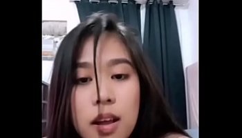 hadley viscara pays her rent
