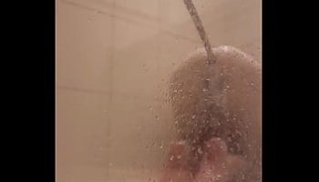 wife masturbates